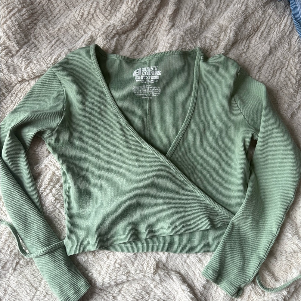 2 Many Colors Light Green Wrap Blouse